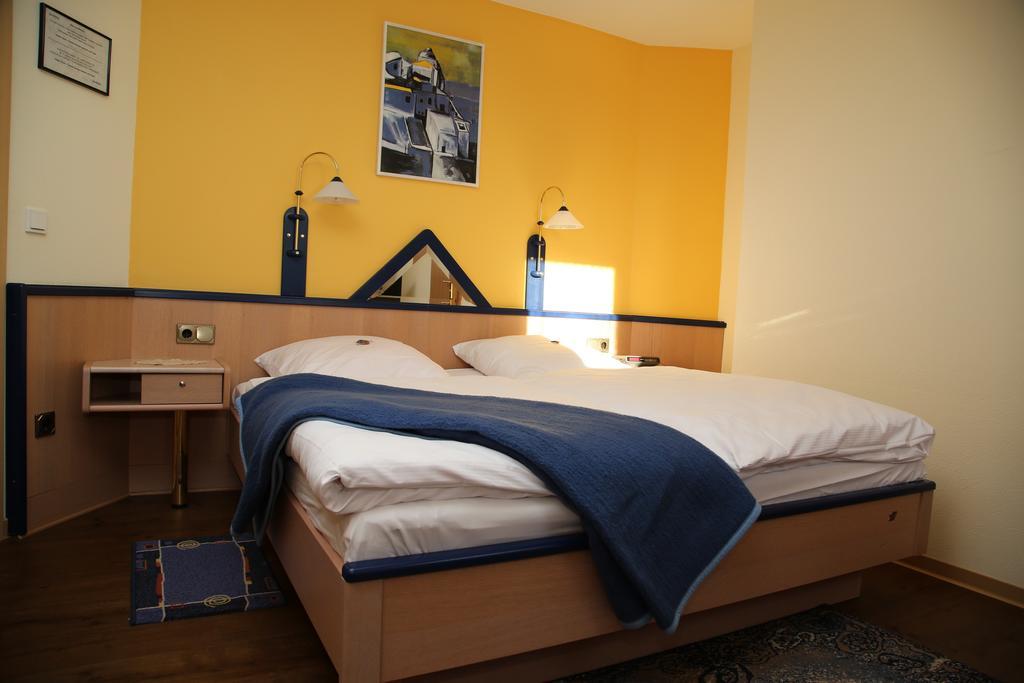 Gasthaus-Pension Islekhoehe Gansen Krautscheid Номер фото